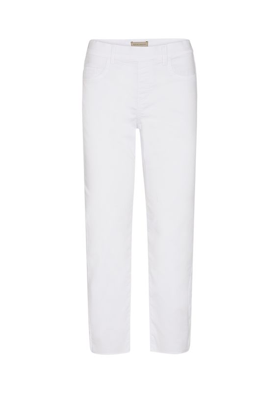 Nadira med rette ben hvit