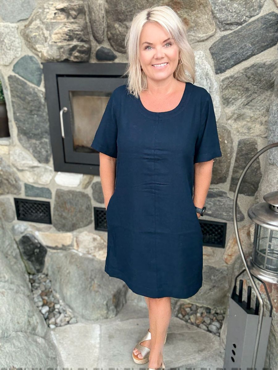Lava dress med knapper marineblå
