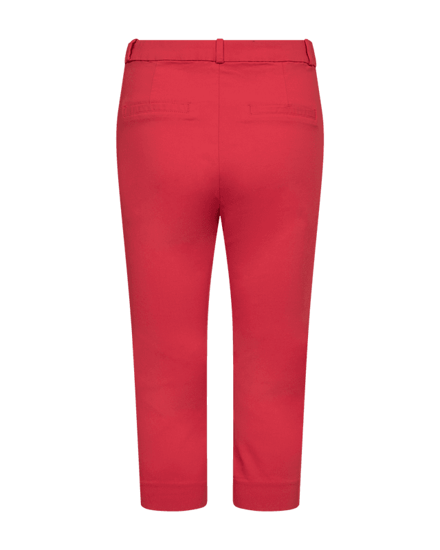 Solveig capri truered